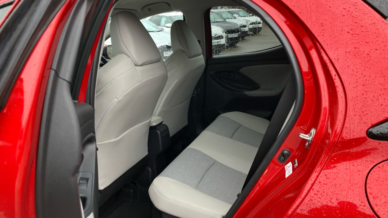 Toyota Yaris 1.5 Hybrid Excel 5dr CVT Hybrid Hatchback